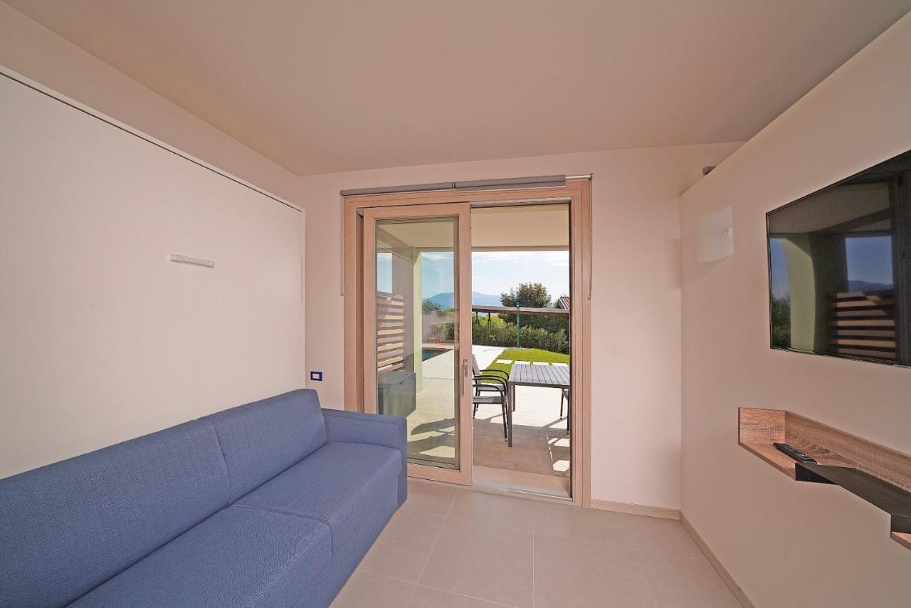 Gardaliva Blue Studio 3 Manerba del Garda Esterno foto