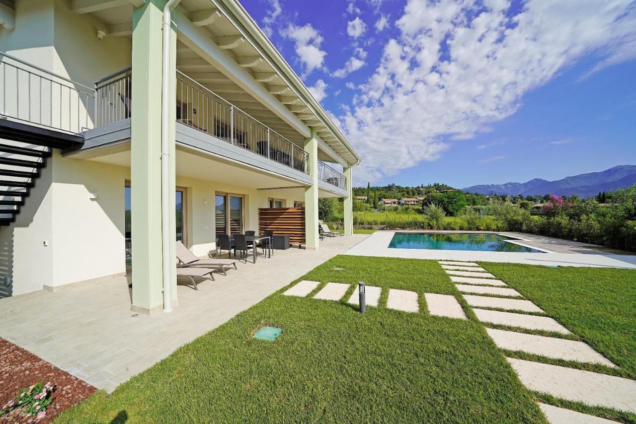 Gardaliva Blue Studio 3 Manerba del Garda Esterno foto
