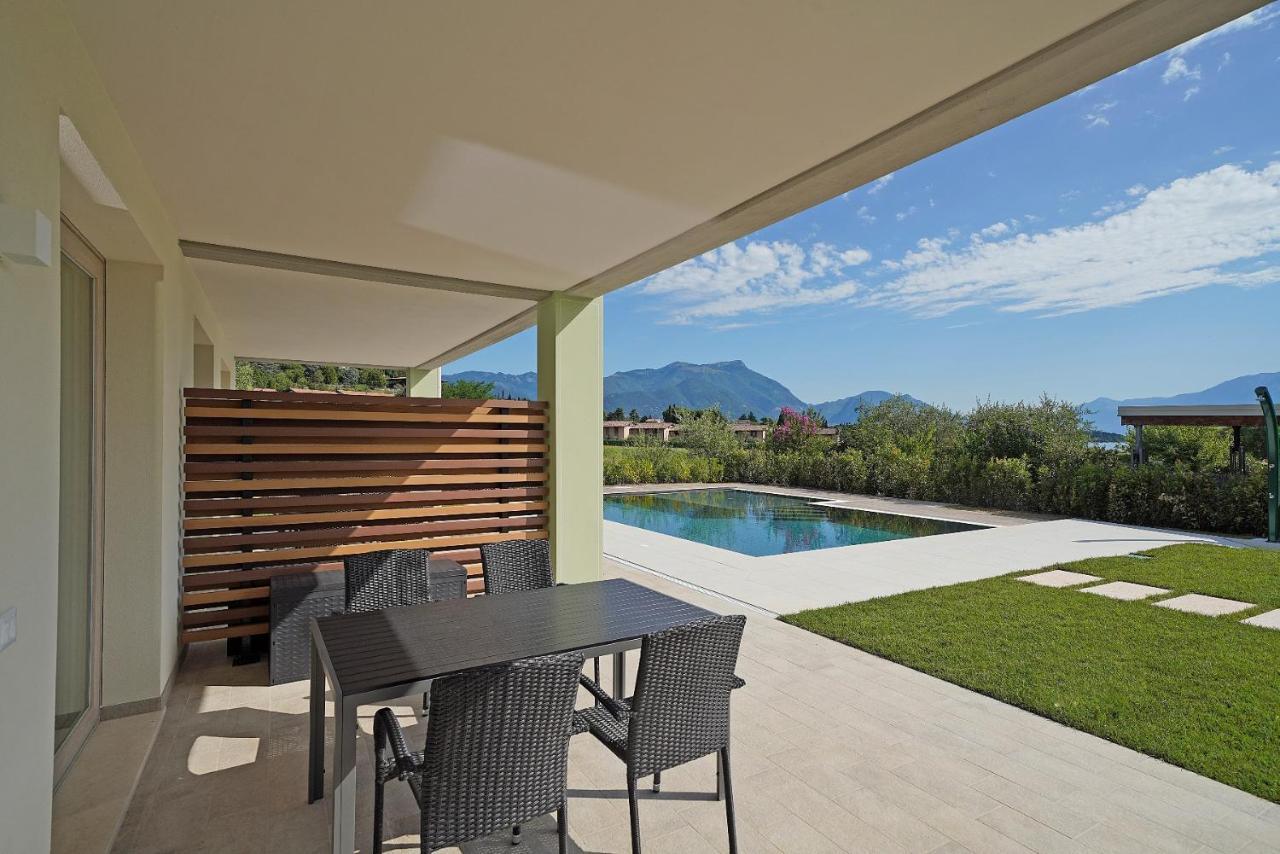 Gardaliva Blue Studio 3 Manerba del Garda Esterno foto