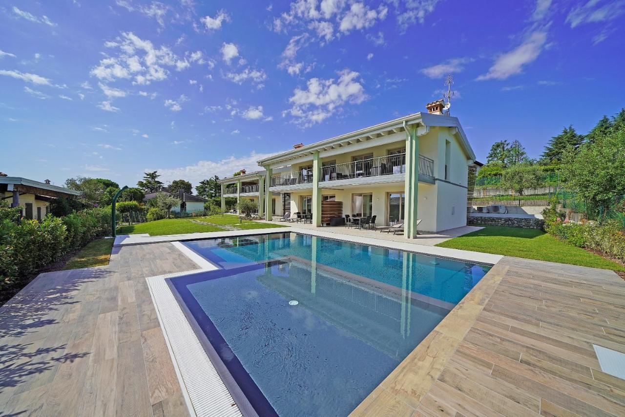 Gardaliva Blue Studio 3 Manerba del Garda Esterno foto